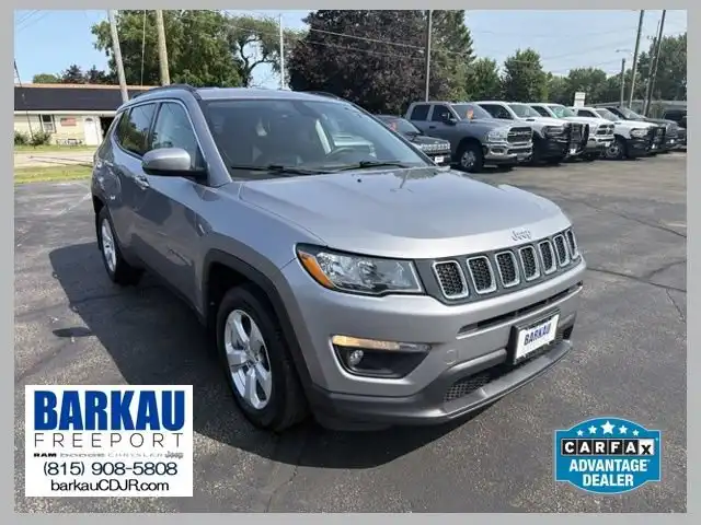 2017 Jeep Compass Latitude's photo