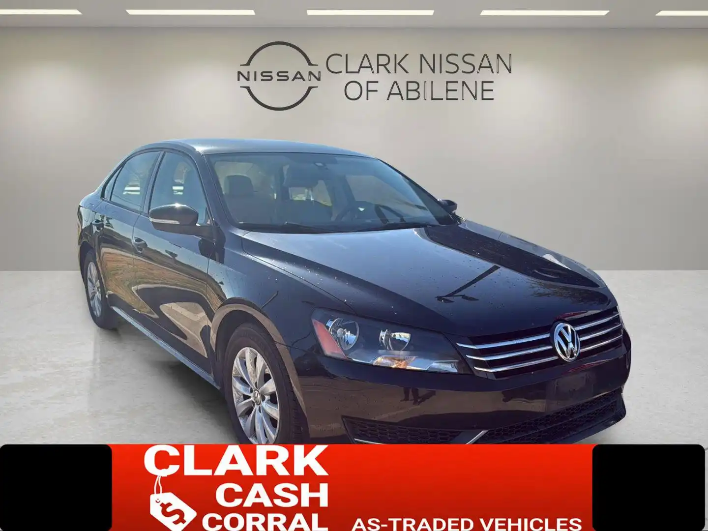 2014 Volkswagen Passat 2.5L Wolfsburg Edition Auto PZEV's photo