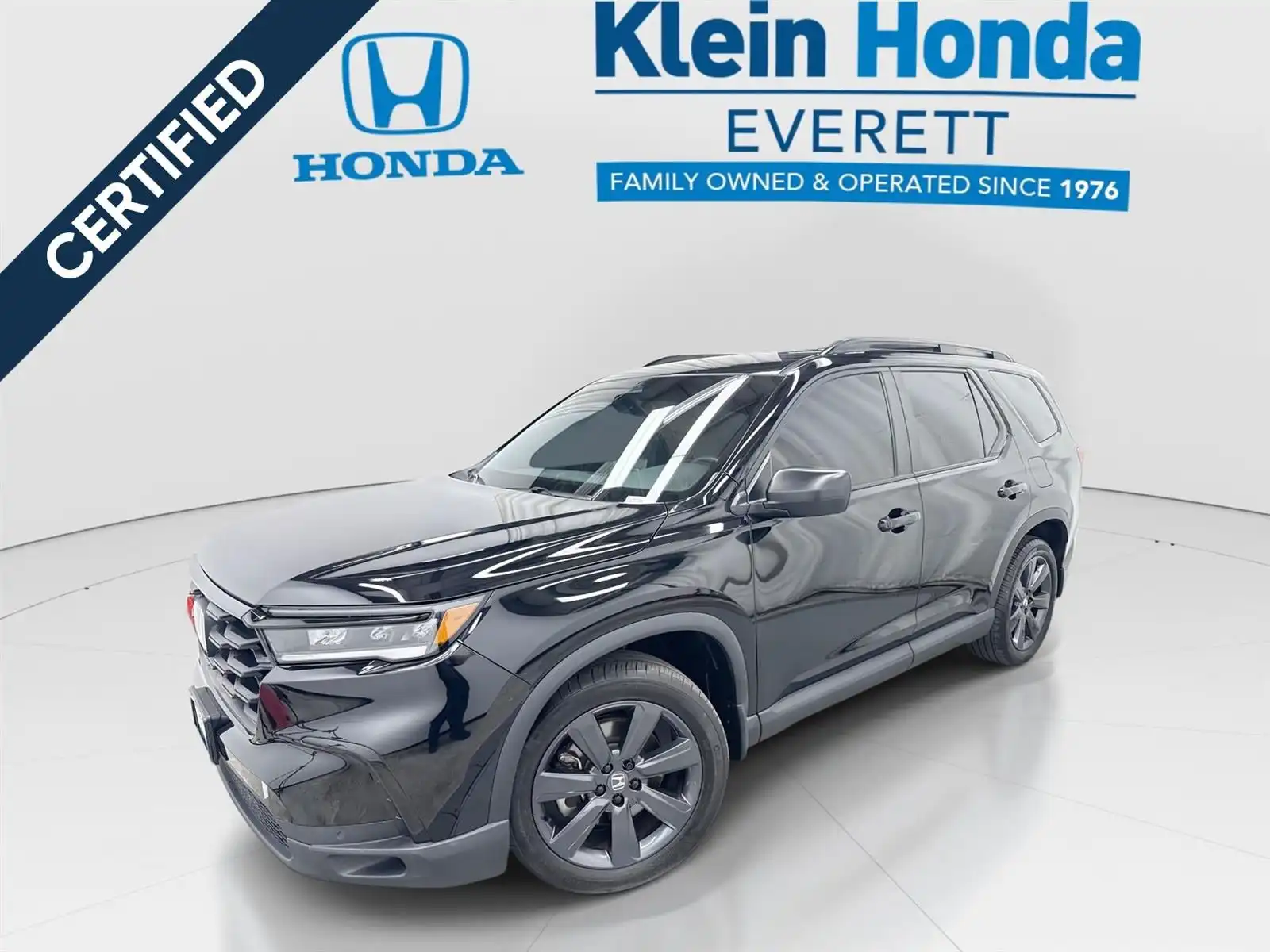 2025 Honda Pilot Sport AWD's photo