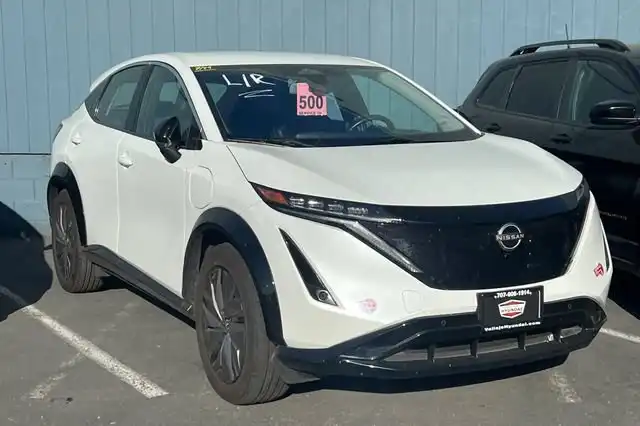 2024 Nissan Ariya Engage FWD's photo