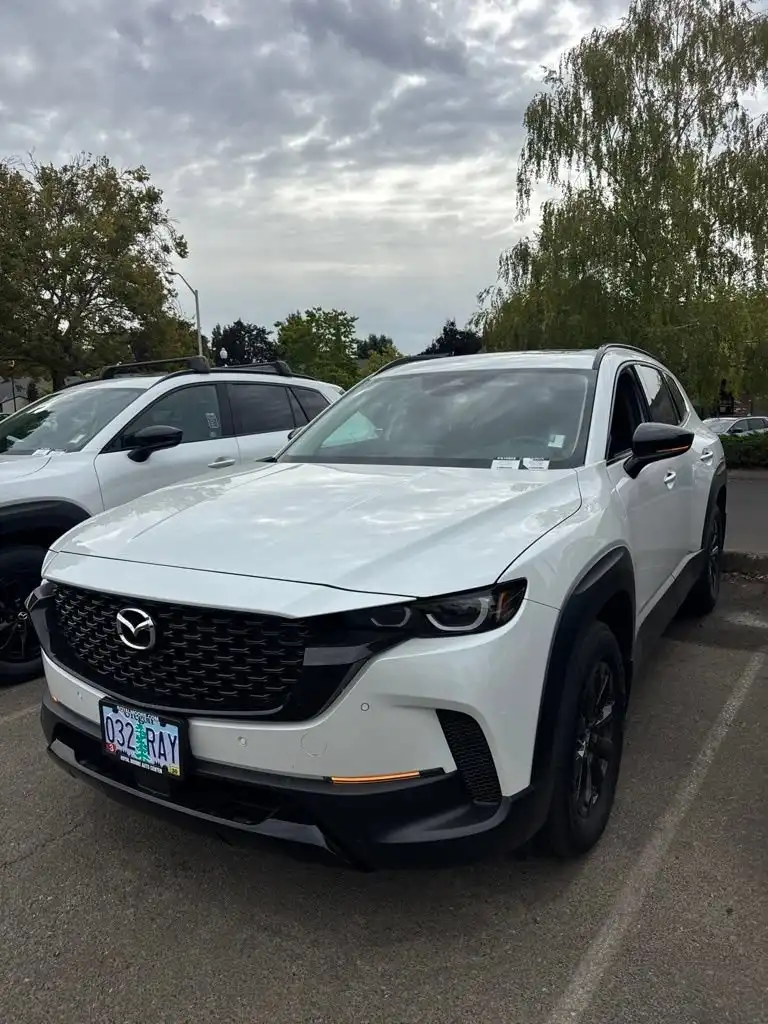 2026 Mazda CX-50 2.5 Hybrid Premium's photo