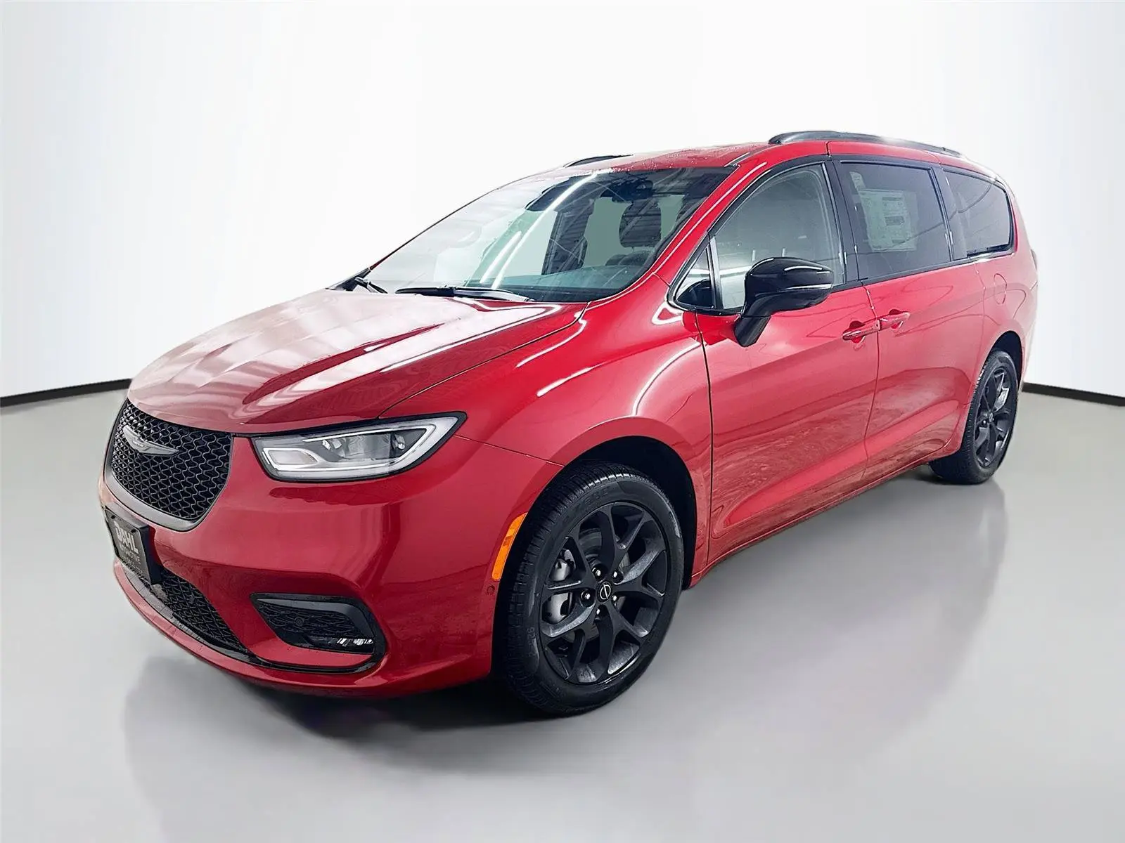 2026 Chrysler Pacifica Select AWD photo 4