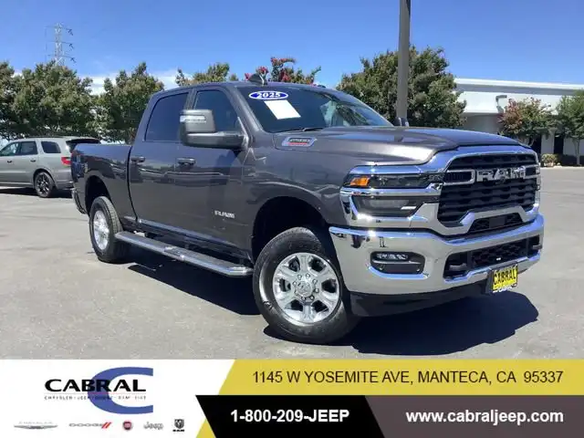 2025 RAM 2500 Big Horn 4X4 Crew Cab SWB's photo