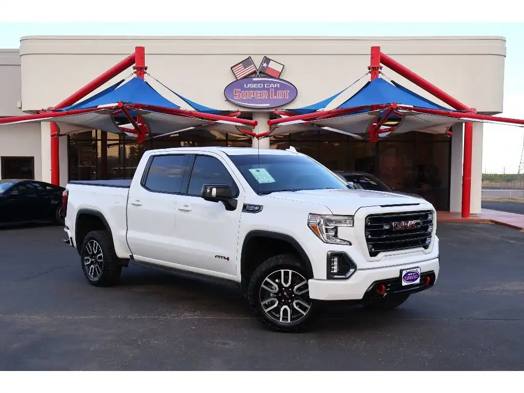2021 GMC Sierra AT4 4WD Crew Cab Short Box's photo