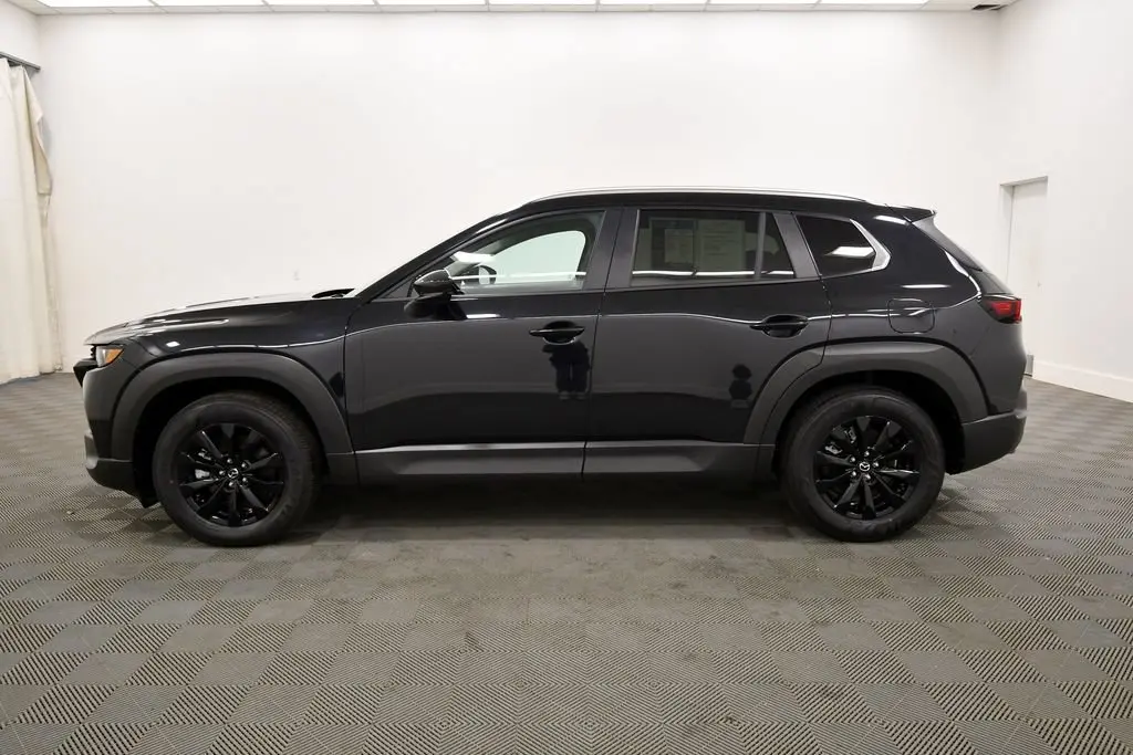 2025 Mazda CX-50 2.5 Select S photo 4