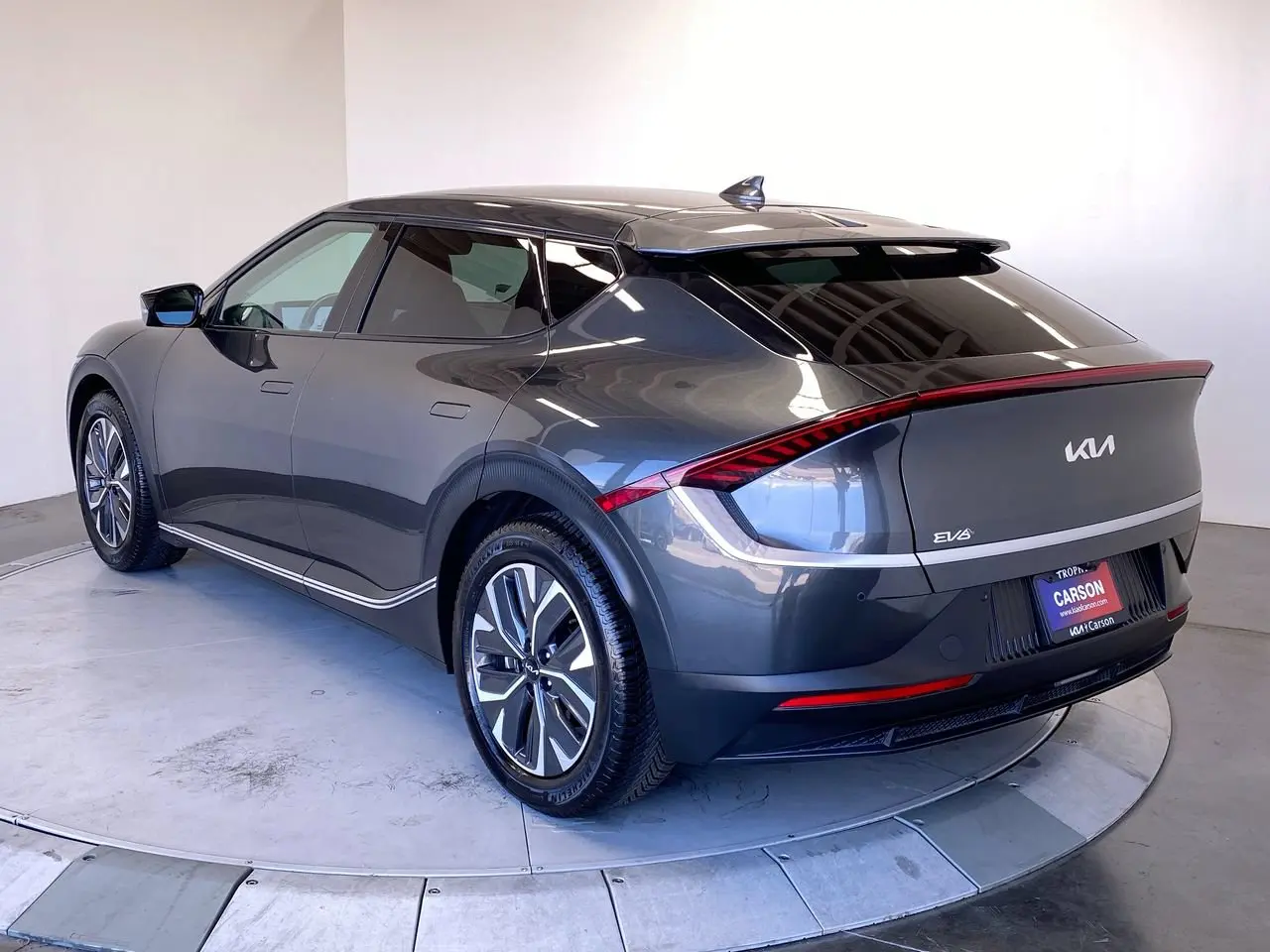 2024 Kia EV6 Light photo 3