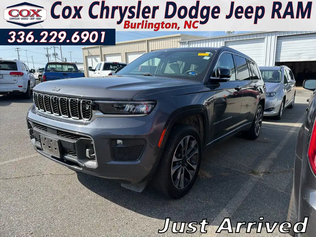 2022 Jeep Grand Cherokee L Overland 4WD's photo