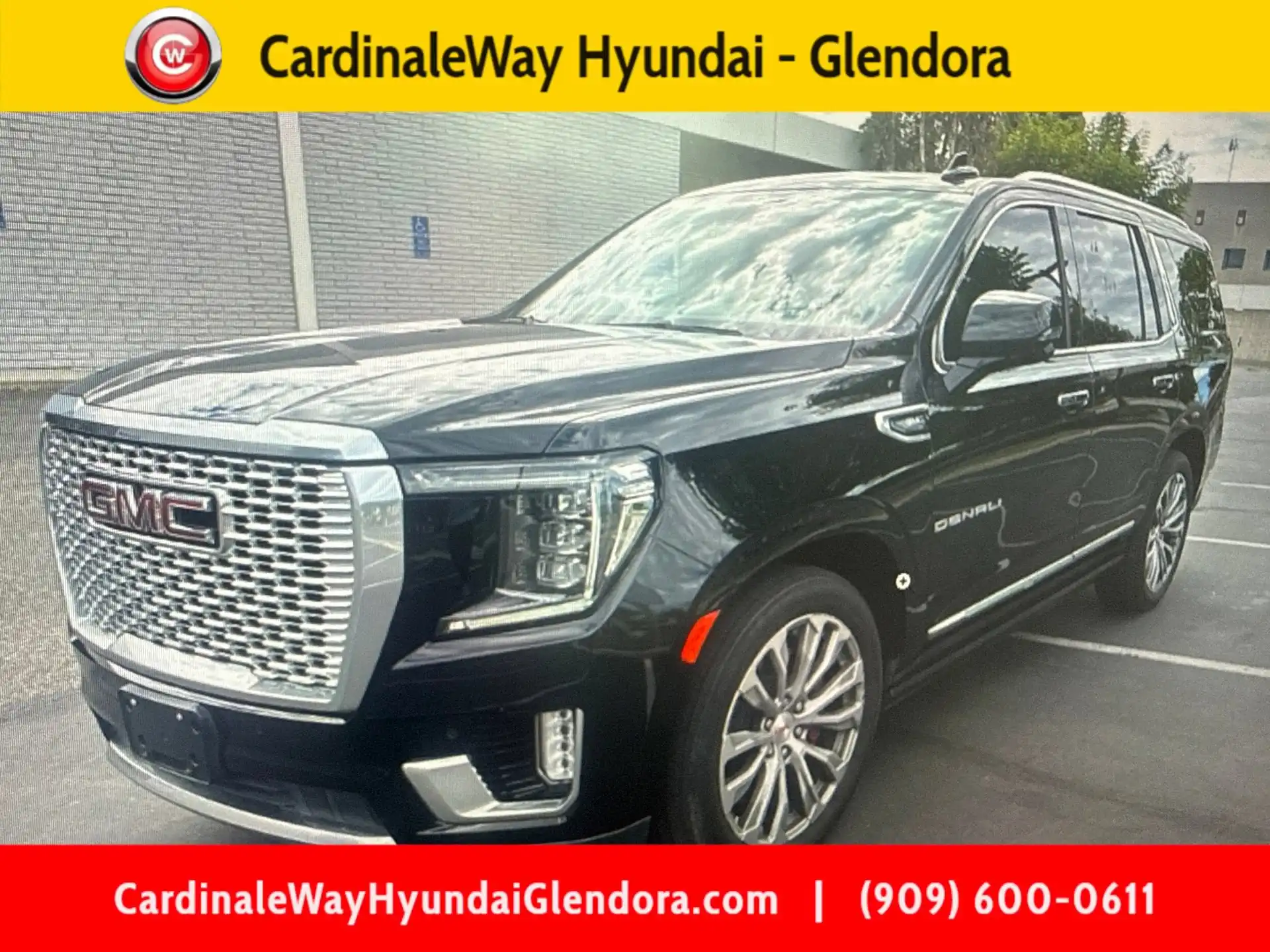 2022 GMC Yukon Denali 4WD's photo