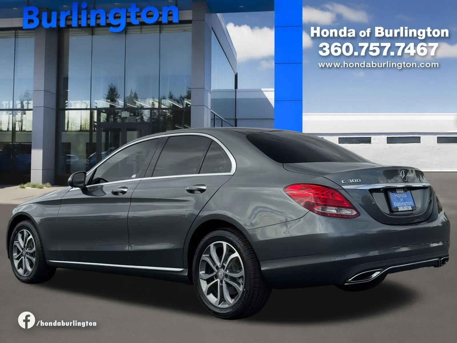2017 Mercedes-Benz C-Class C300 4MATIC photo 4