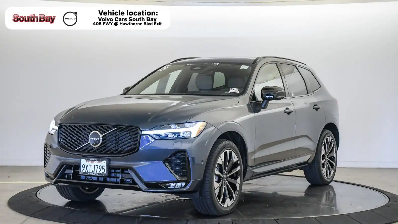 2026 Volvo XC60 B5 Plus Dark AWD's photo