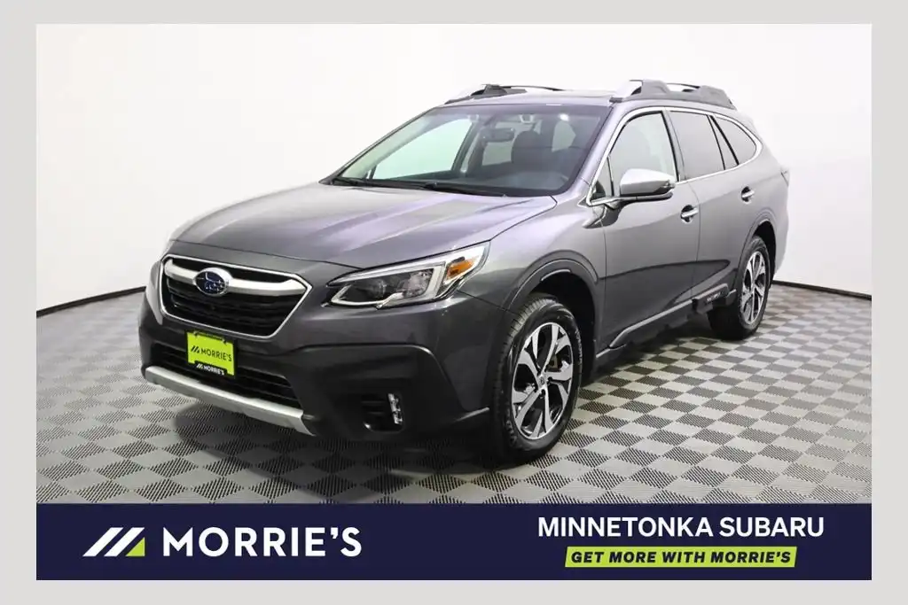 2020 Subaru Outback Touring's photo