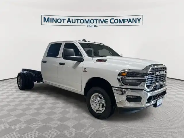 2026 RAM 3500 Tradesman 4X4 Crew Cab's photo
