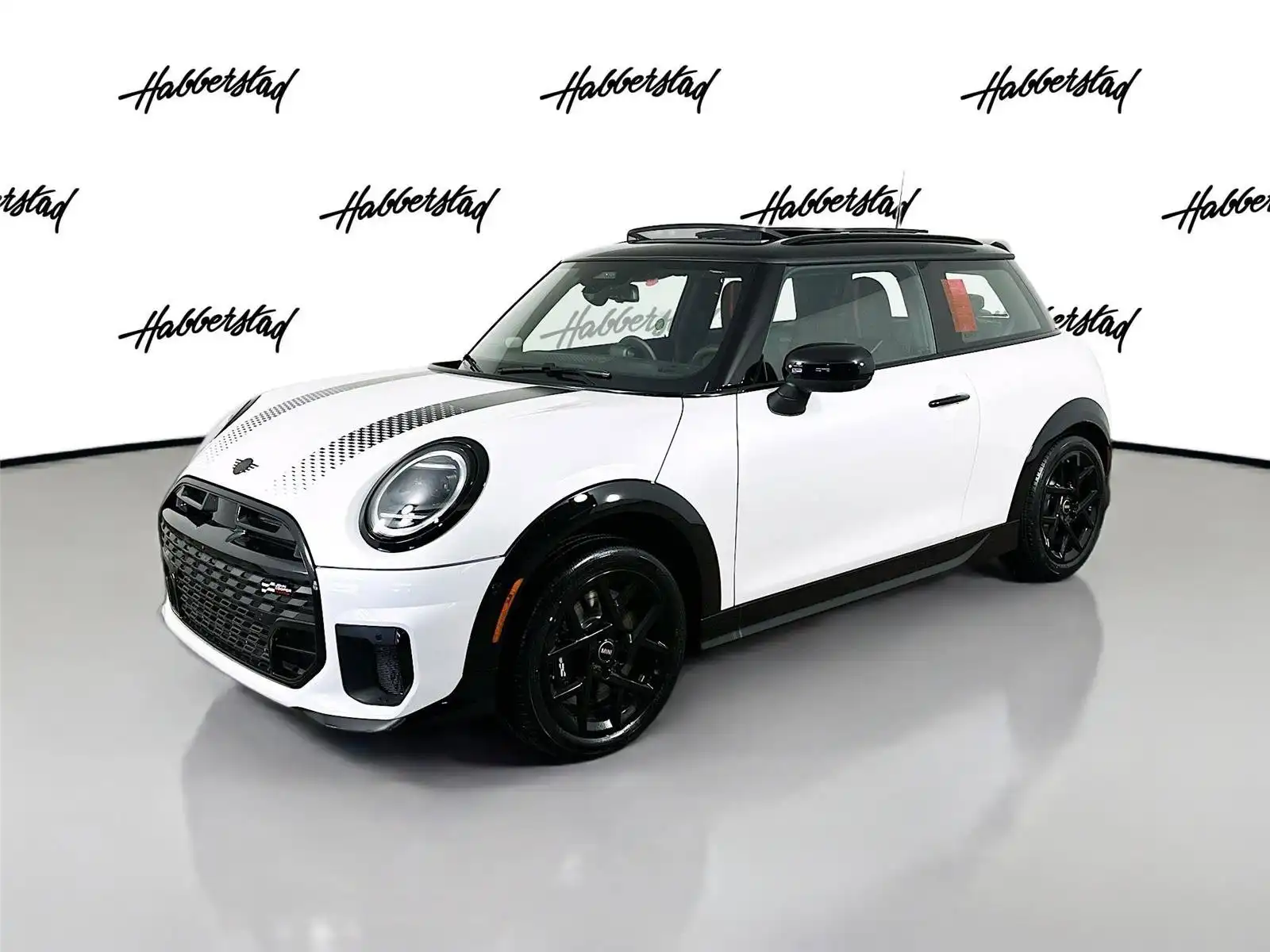 2026 MINI Hardtop Cooper S's photo