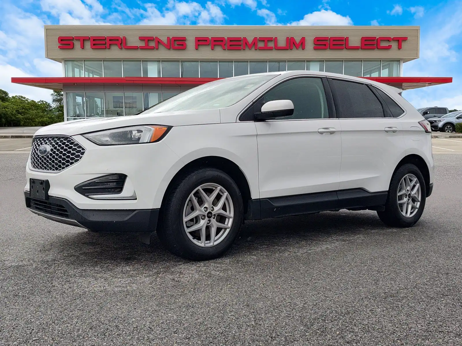 2024 Ford Edge SEL AWD's photo