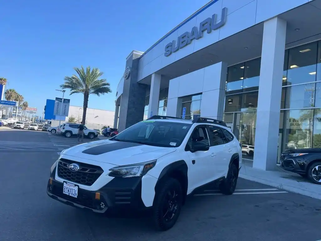 2022 Subaru Outback Wilderness's photo