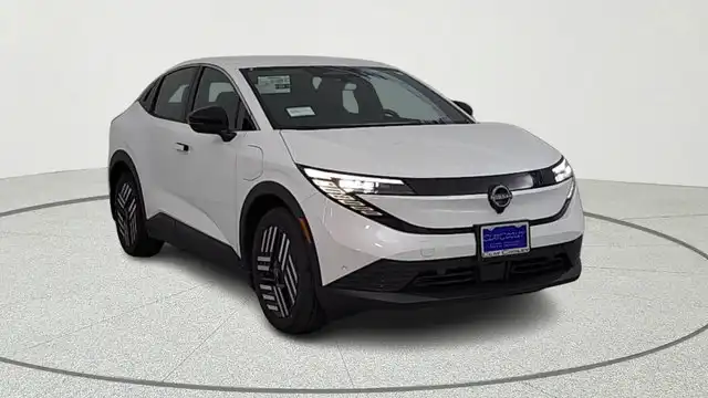 2026 Nissan Leaf SV+'s photo