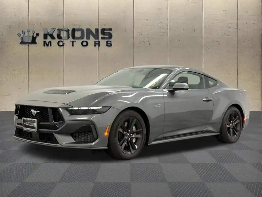 2025 Ford Mustang GT Fastback's photo