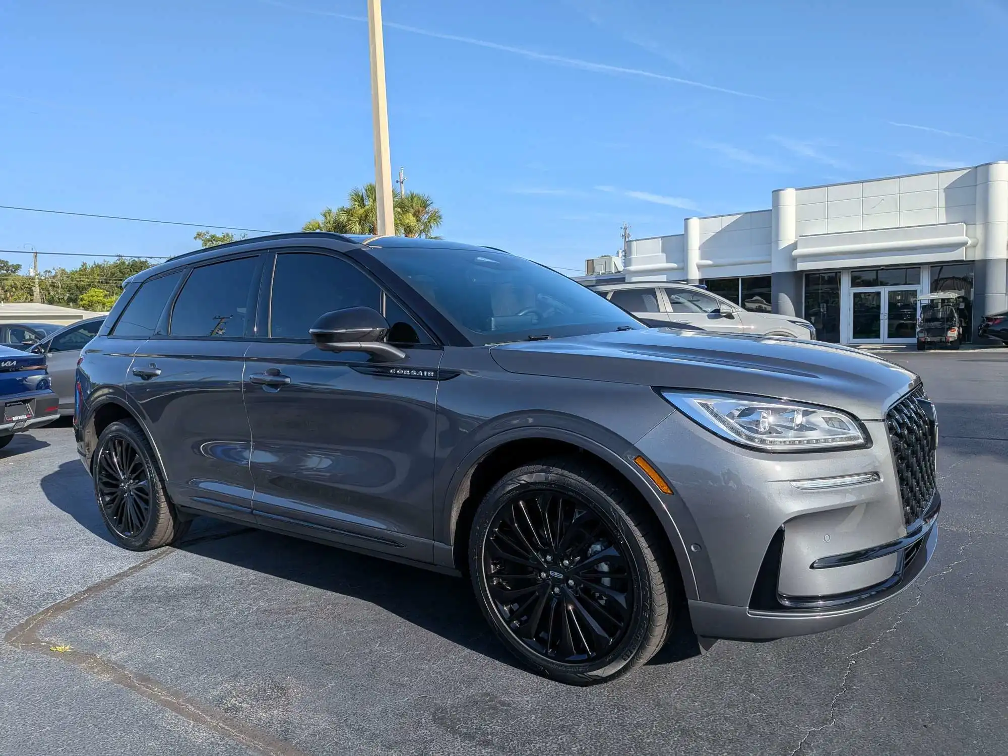 2023 Lincoln Corsair Reserve FWD's photo