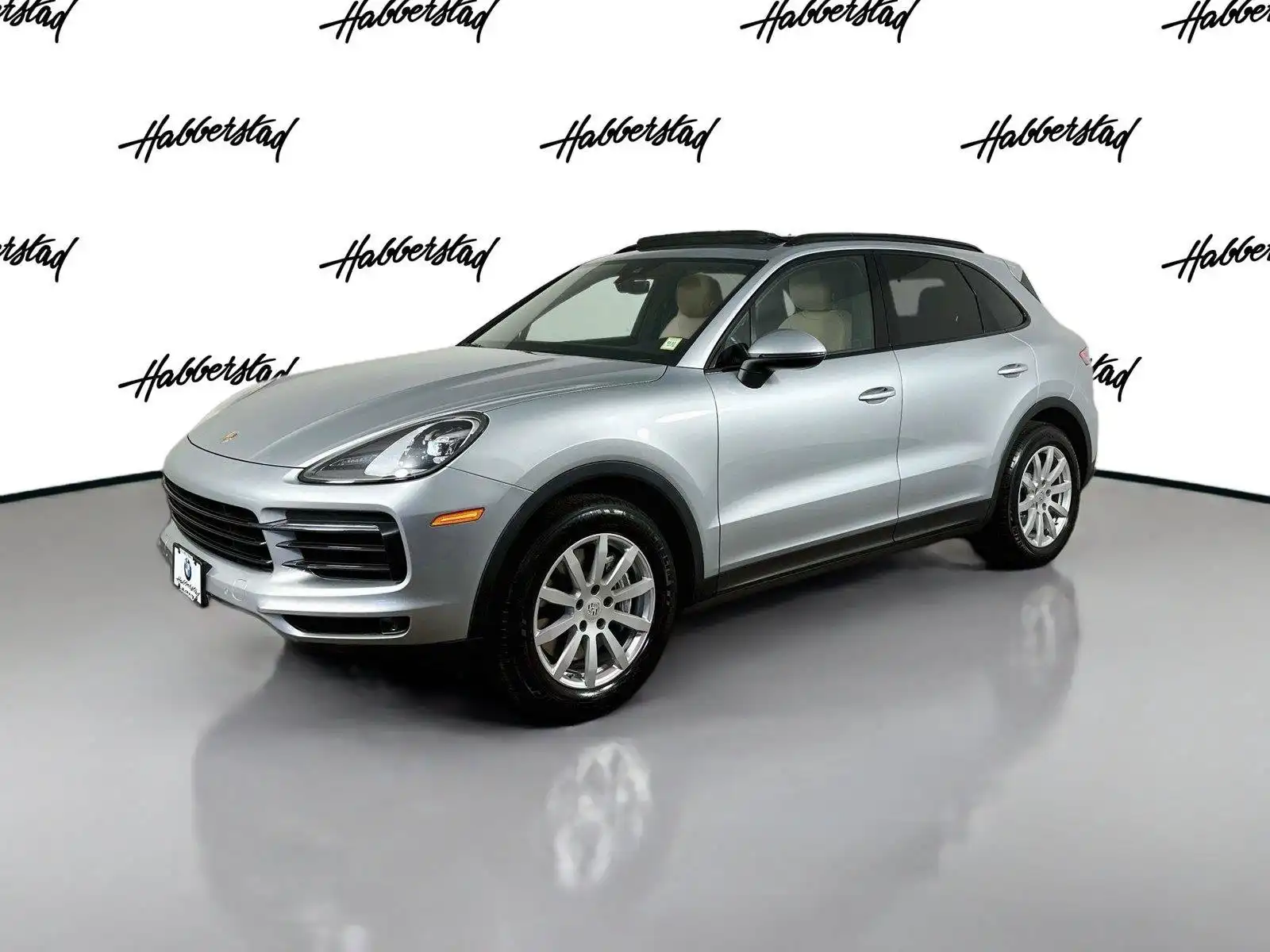 2021 Porsche Cayenne Base's photo