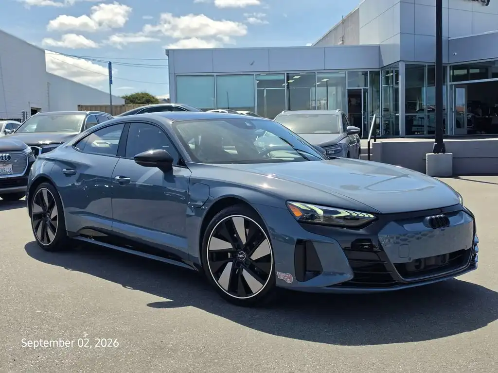 2023 Audi e-tron GT Prestige quattro's photo