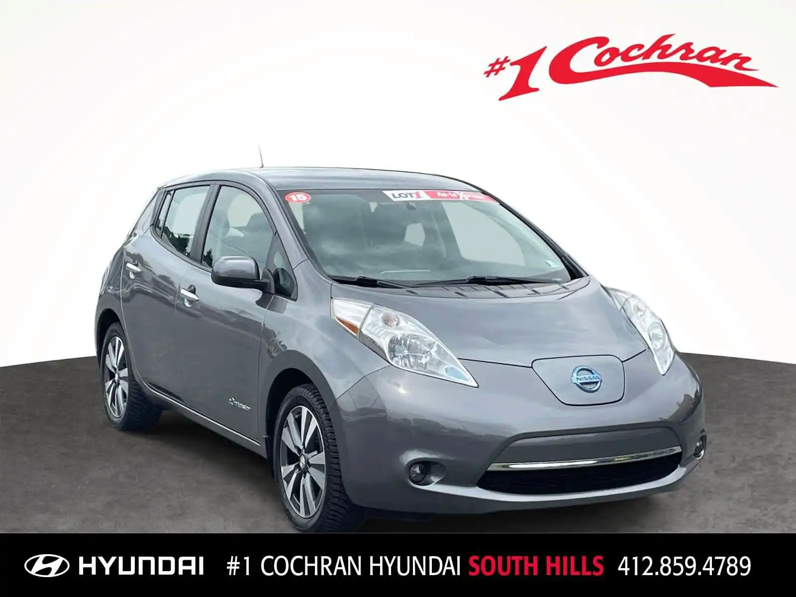 2015 Nissan Leaf SV's photo