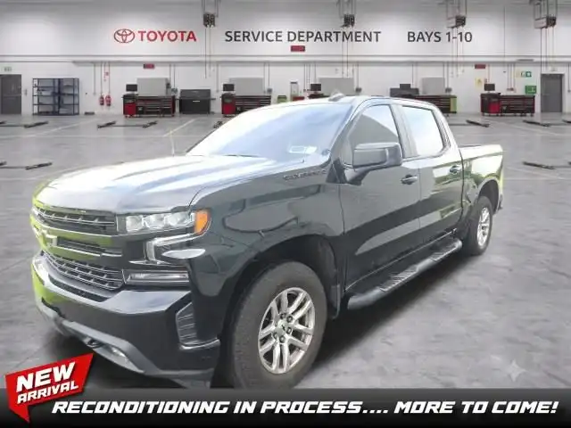 2021 Chevrolet Silverado 1500 RST 4X4 Crew Cab Short Box's photo