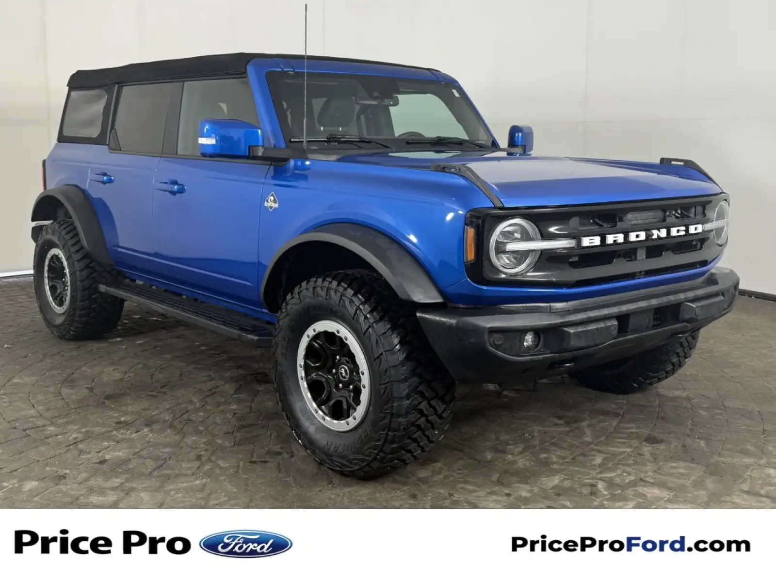 2022 Ford Bronco Outer Banks Advanced 4x4's photo