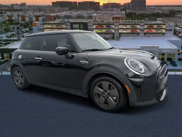 2024 MINI Hardtop Cooper S photo 1