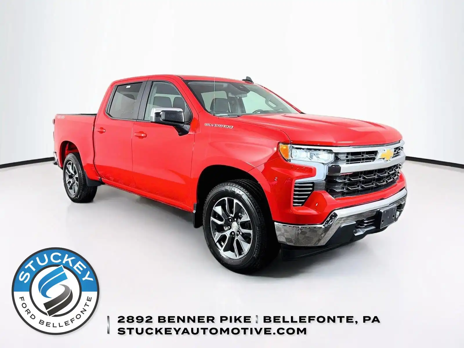 2023 Chevrolet Silverado 1500 LT 4WD Crew Cab Short Box 2FL's photo