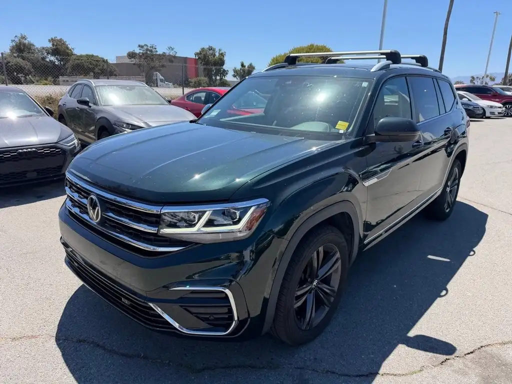 2022 Volkswagen Atlas 3.6L SEL R-Line 4MOTION's photo