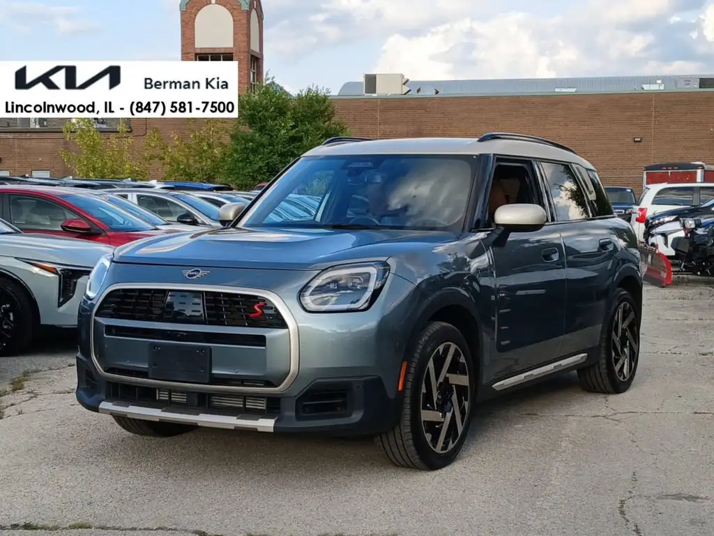 2025 MINI Countryman S ALL4's photo