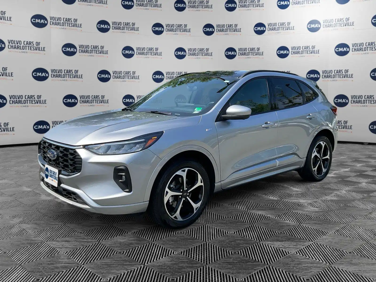 2024 Ford Escape 2.0 ST-Line Select AWD's photo