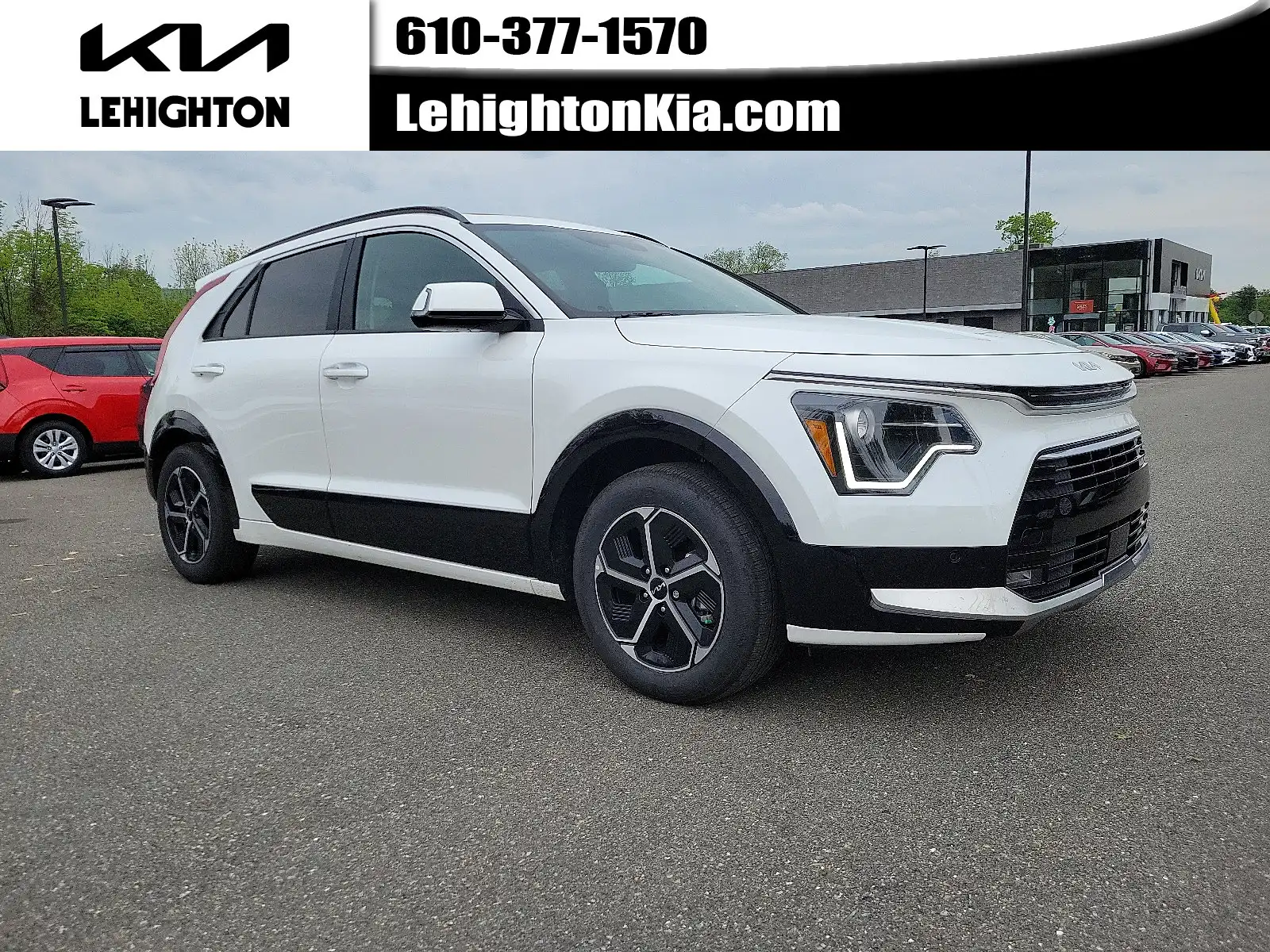 2024 Kia Niro SX HEV's photo