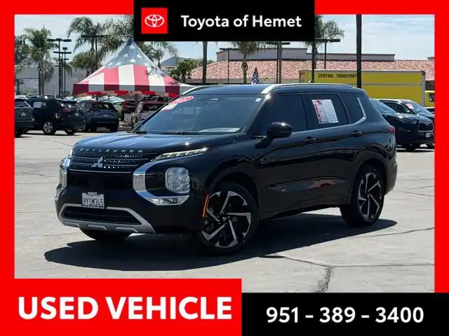 2022 Mitsubishi Outlander SEL Special Edition FWD's photo