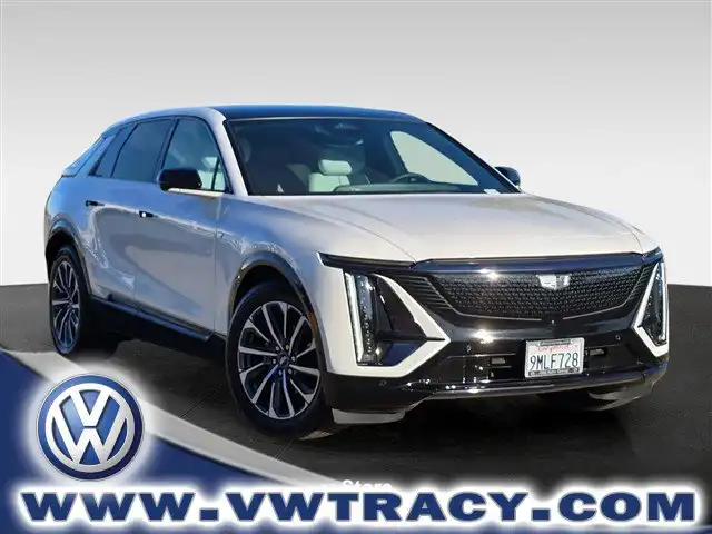 2024 Cadillac Lyriq Sport 1 RWD's photo
