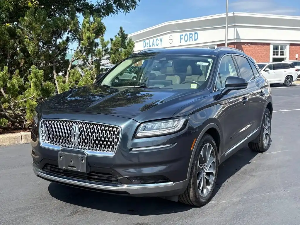 2023 Lincoln Nautilus Reserve AWD's photo