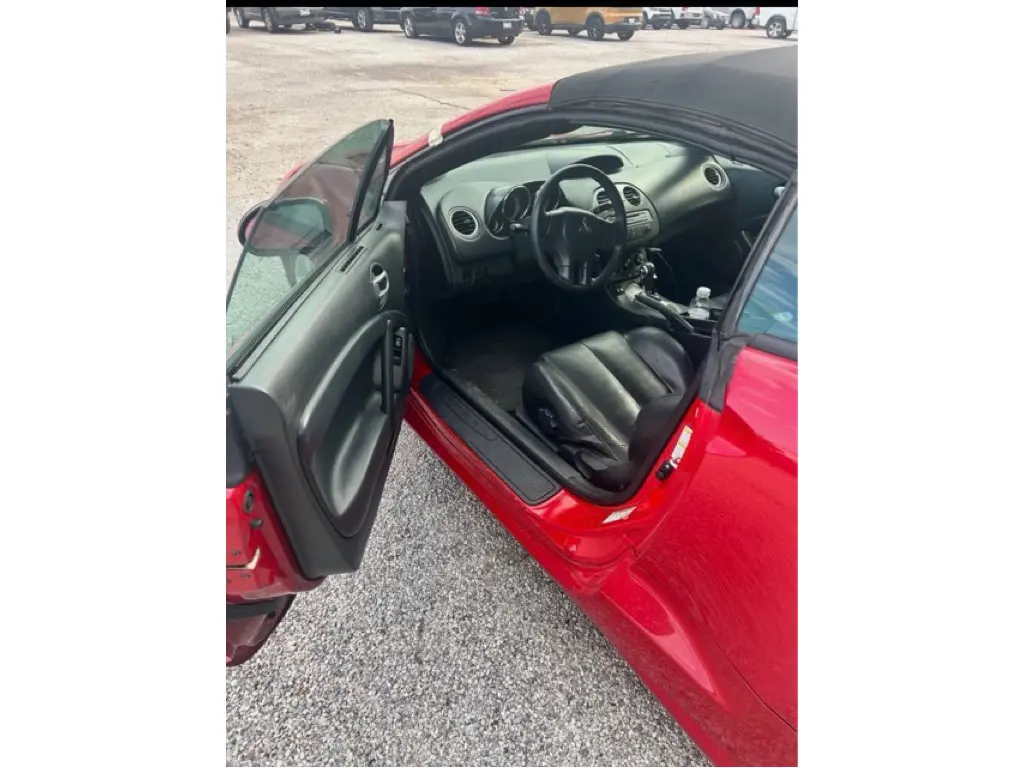 2007 Mitsubishi Eclipse 2.4 GS photo 3