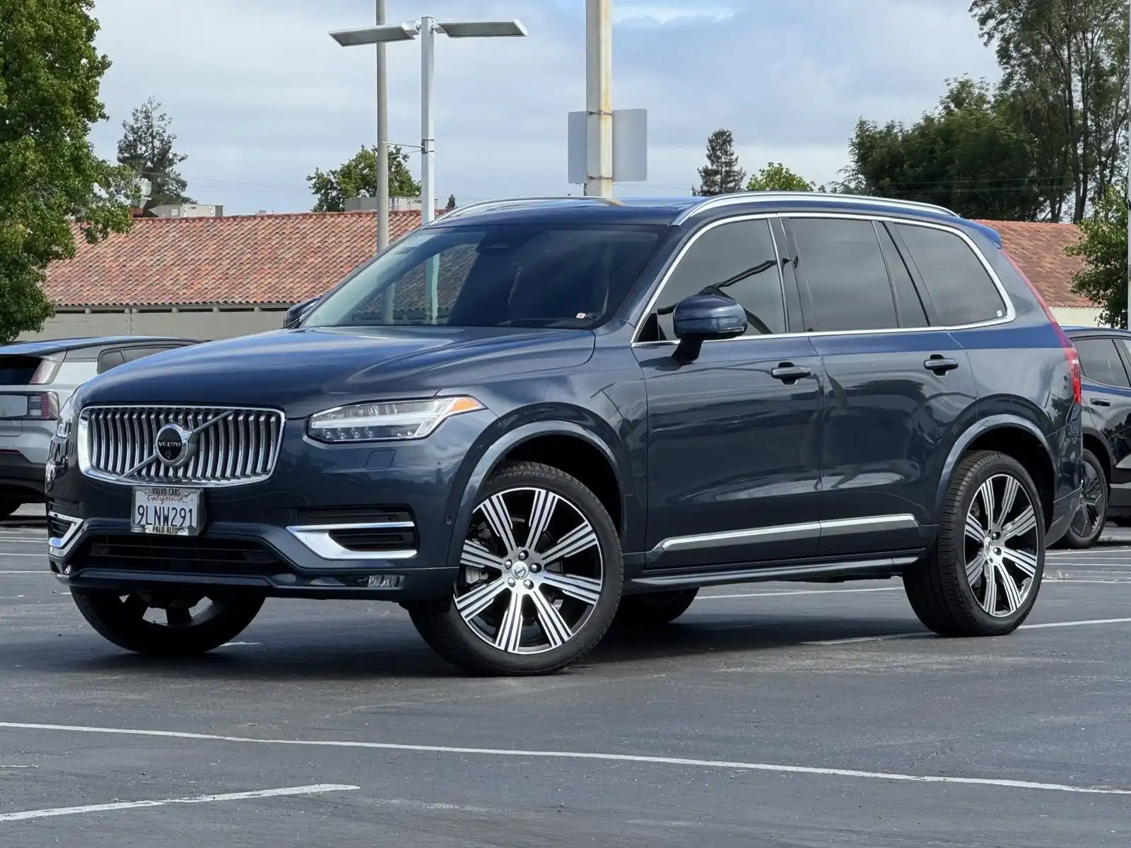 2024 Volvo XC90 B6 Ultimate 7-Seater Bright theme 4WD's photo