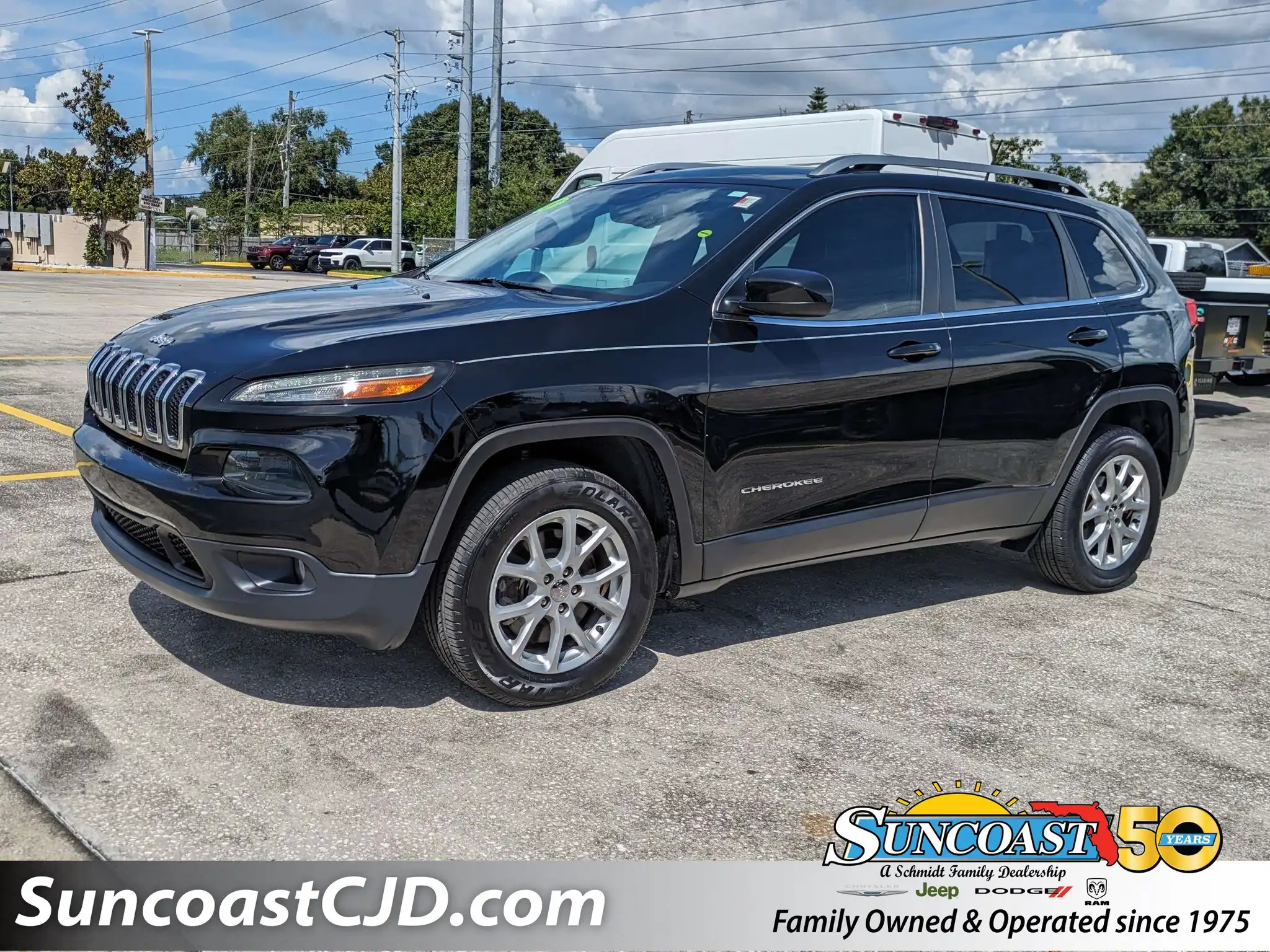2018 Jeep Cherokee Latitude Plus's photo