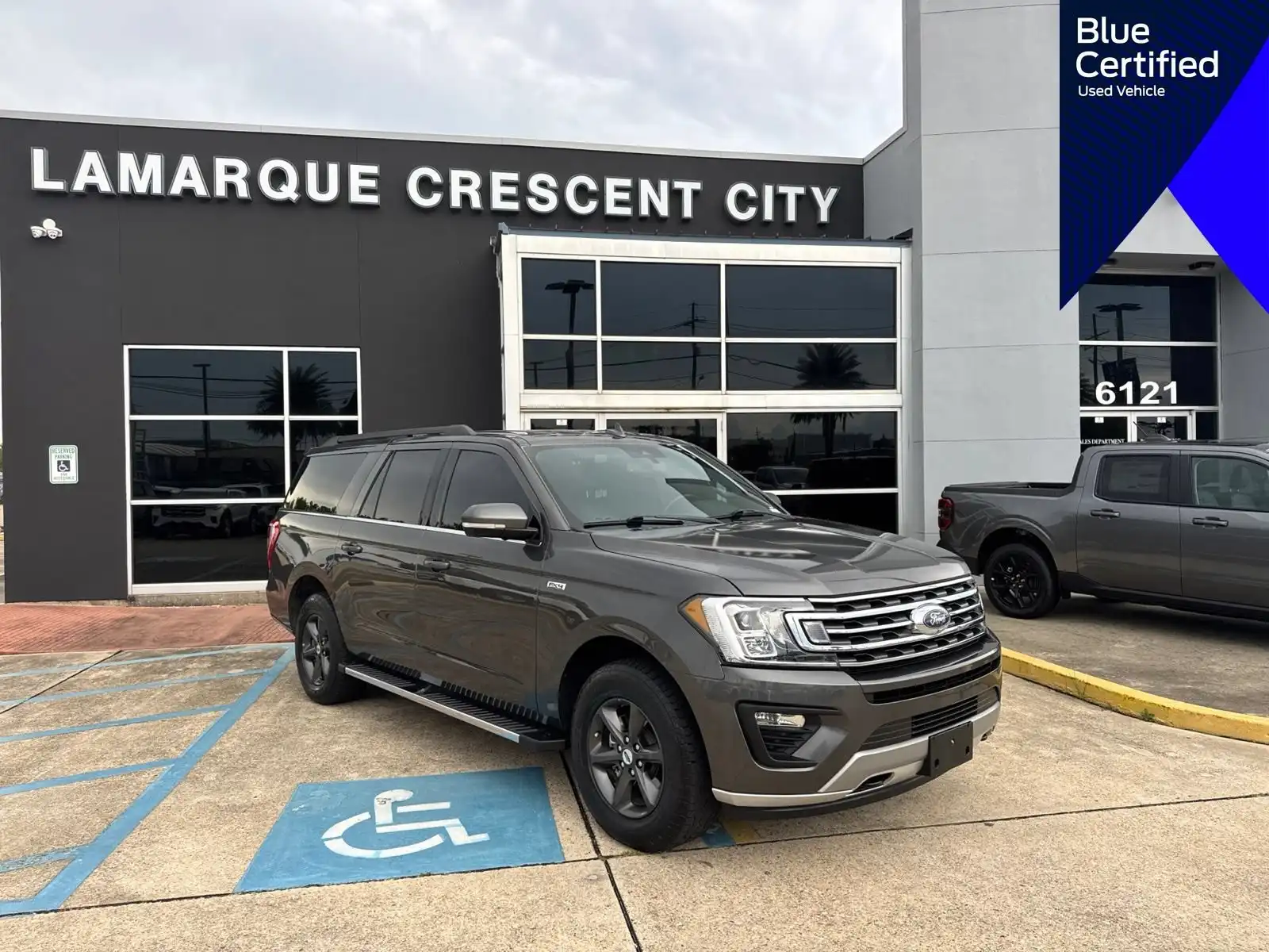 2020 Ford Expedition XLT 4WD MAX's photo