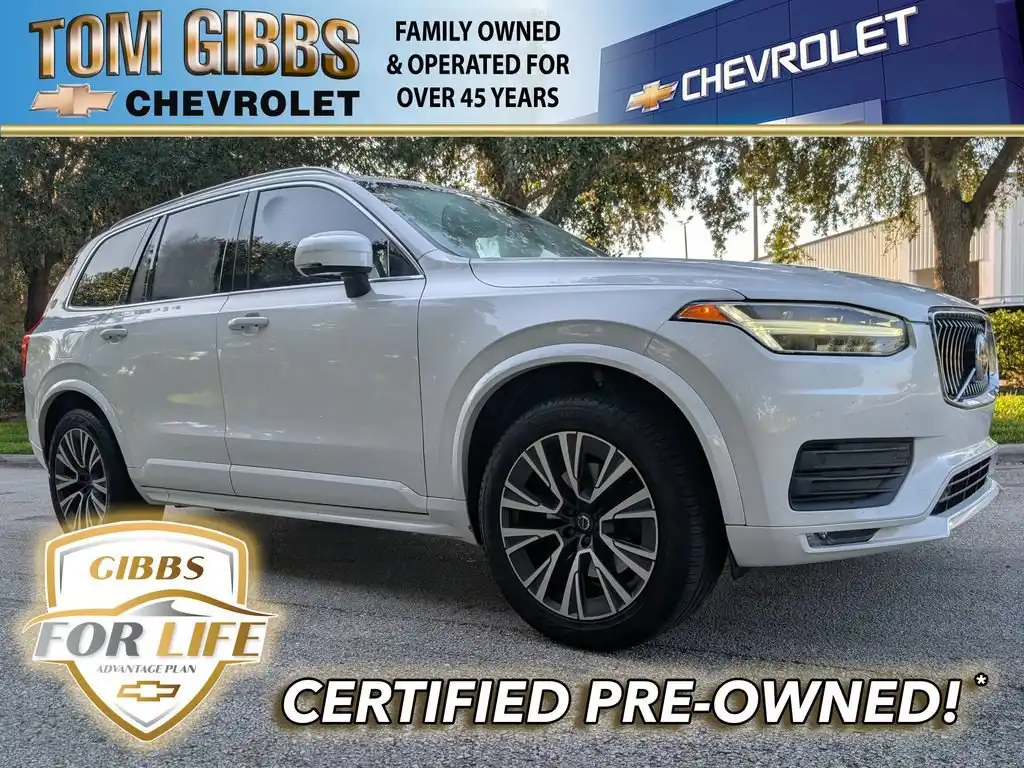 2020 Volvo XC90 T6 Momentum AWD's photo