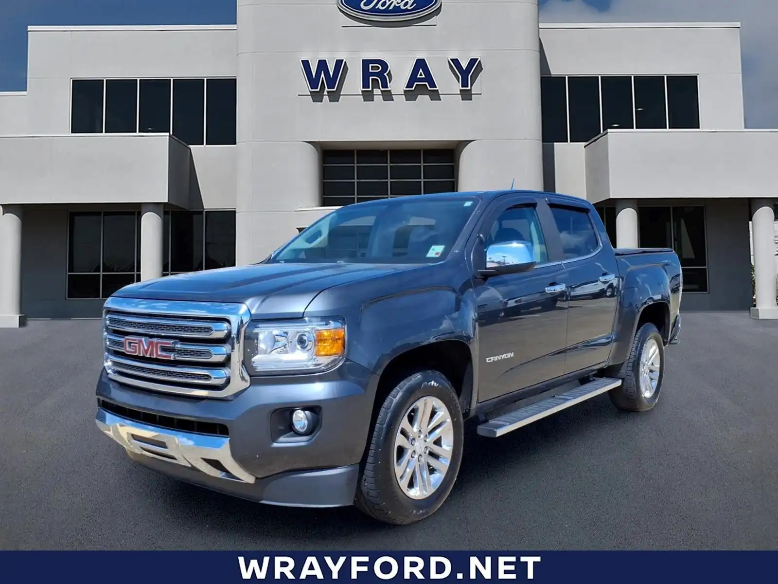 2016 GMC Canyon SLT 2WD Crew Cab Long Box's photo