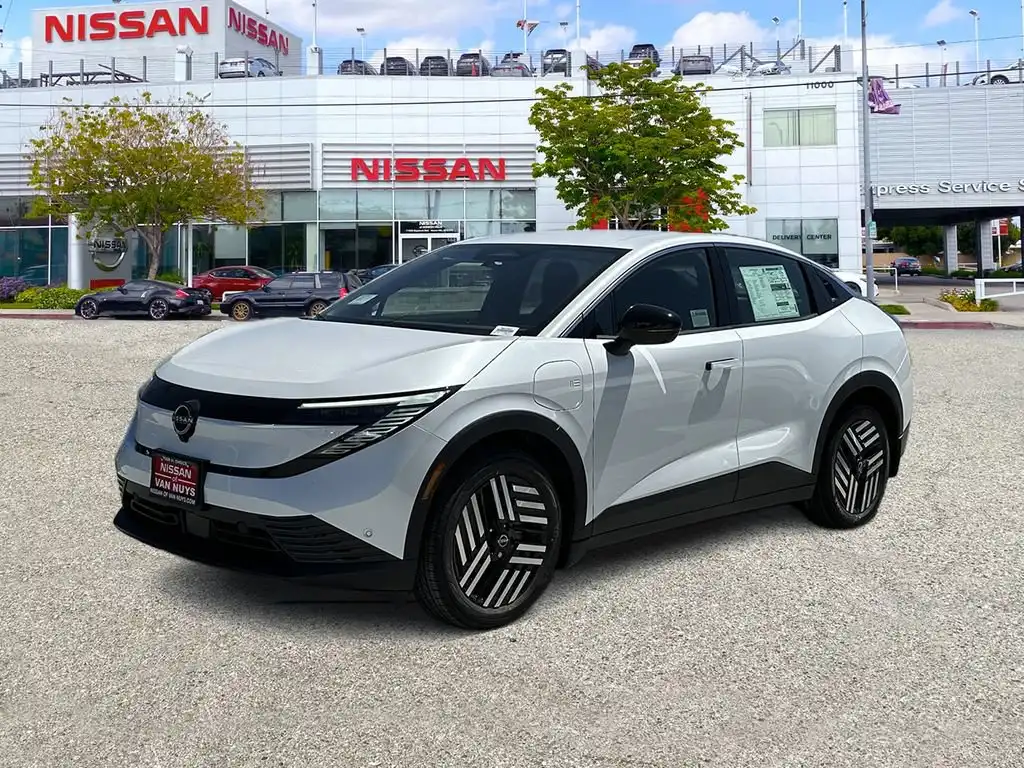 2026 Nissan Leaf SV Plus's photo