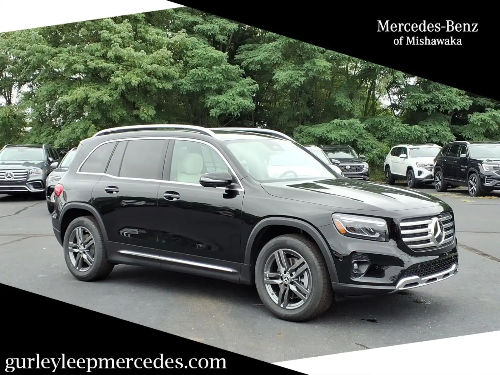 2026 Mercedes-Benz GLB GLB250 4MATIC's photo