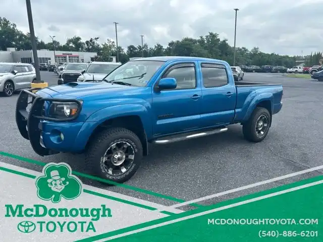2006 Toyota Tacoma PreRunner Double Cab V6 5AT Long Bed's photo