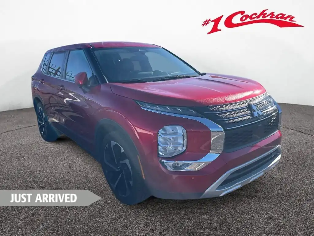 2024 Mitsubishi Outlander SE S-AWC's photo