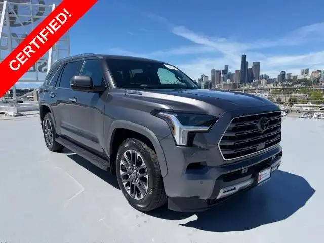 2025 Toyota Sequoia Limited 4WD i-FORCE MAX Hybrid's photo