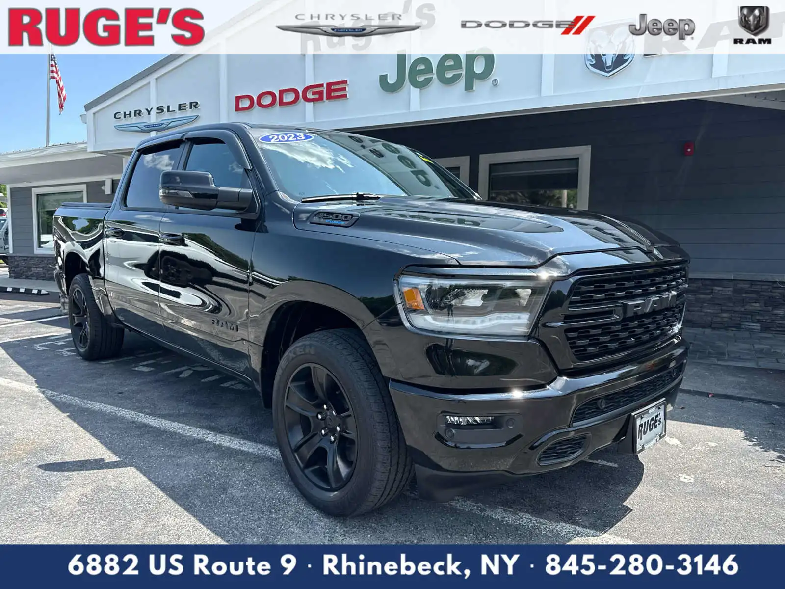 2023 RAM 1500 Big Horn/Lone Star 4x4 Crew Cab 5'7's photo