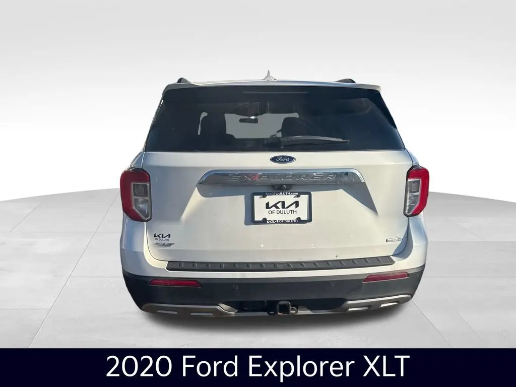 2020 Ford Explorer XLT 4WD photo 4