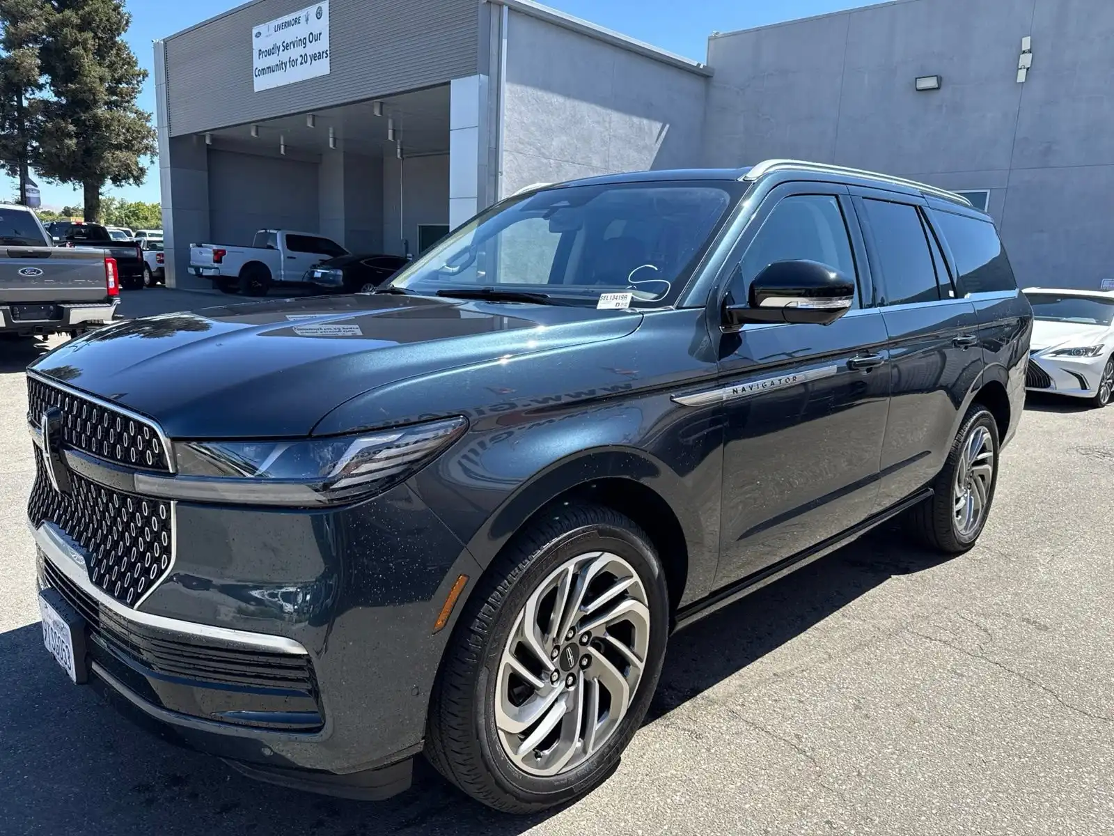 2025 Lincoln Navigator Reserve 4WD's photo